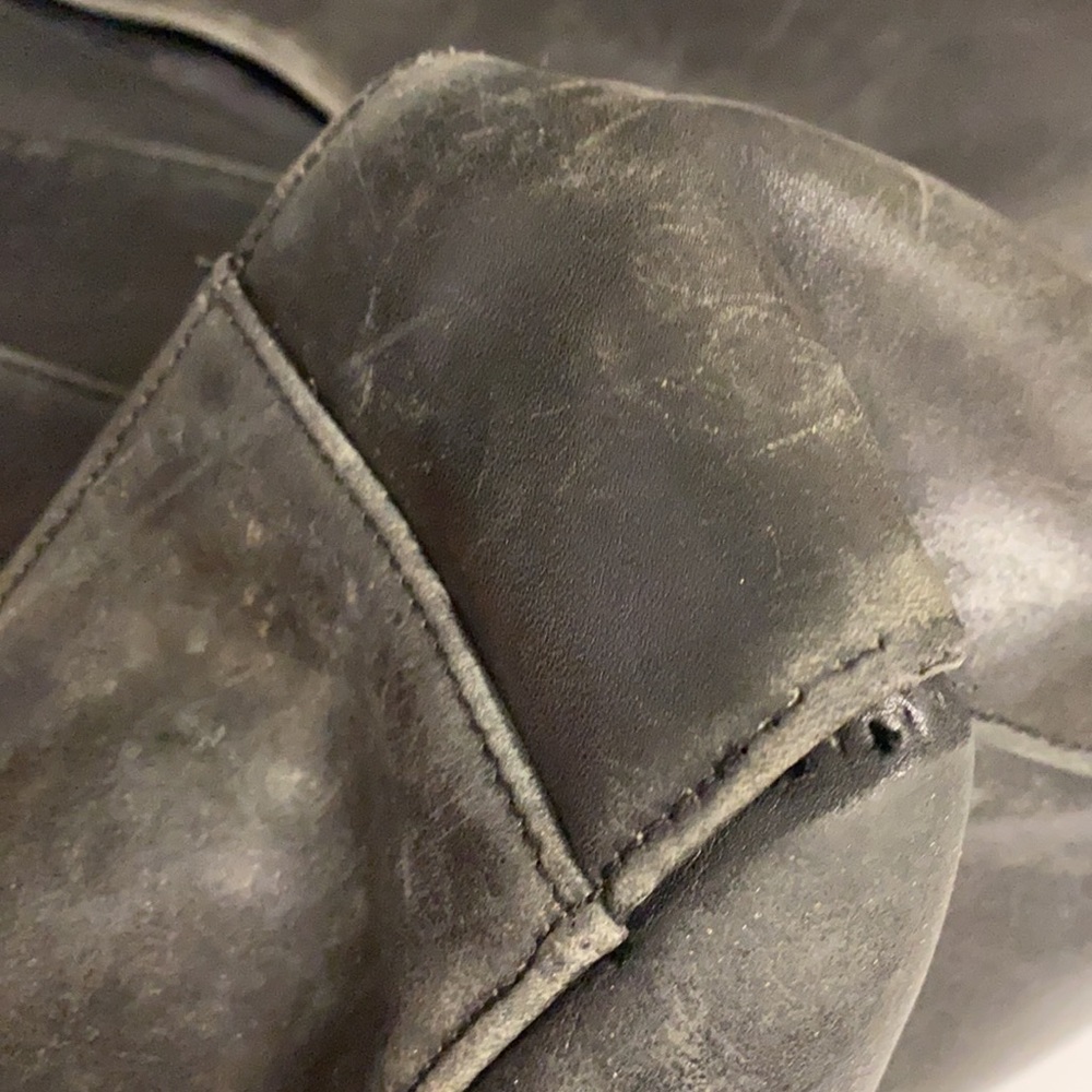 Coach Leather Computer Bag Flapped Shoulder Bag - Picture 16 of 17